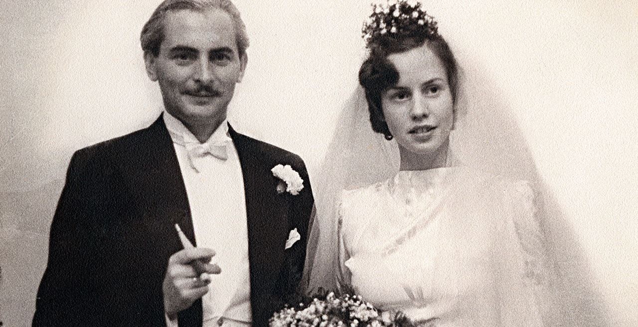  Pernikahan dengan Katharina Sprecher von Bernegg pada 8 Desember 1938